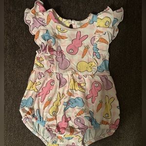 Caden Lane Bunny Ruffle Bubble